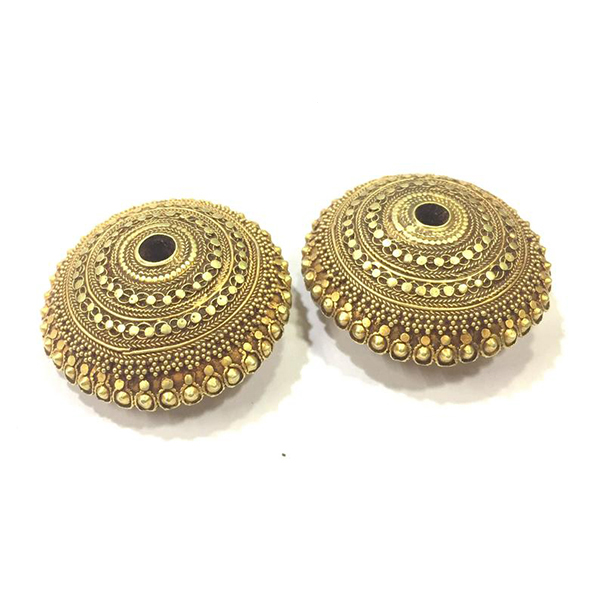 natural and artistic